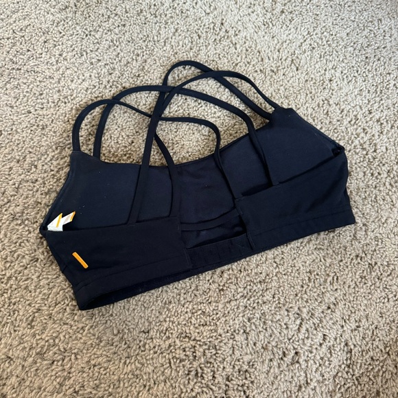 Sports Bra Lucy crossed straps - Picture 2 of 3